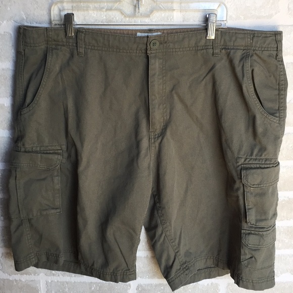 cargo shorts 42 waist